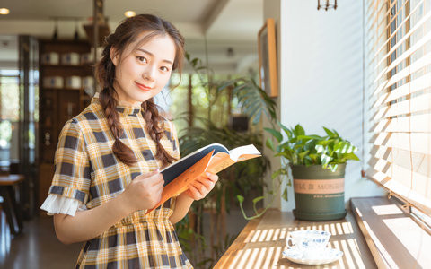 北京理工大学法律在职研究生学费一年多少钱?