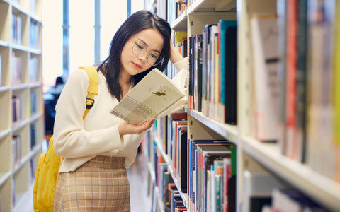 吉林大学交通运输工程在职研究生学费一年多少钱？