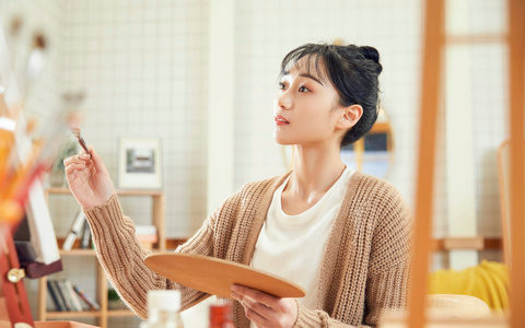 东南大学公共卫生与预防医学在职研究生学费一年多少钱？