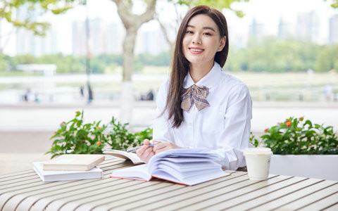 湖北大学在职研究生2026年录取分数线是多少？附：近三年录取分数线参考！