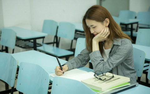 哈尔滨医科大学在职研究生专业有哪些？