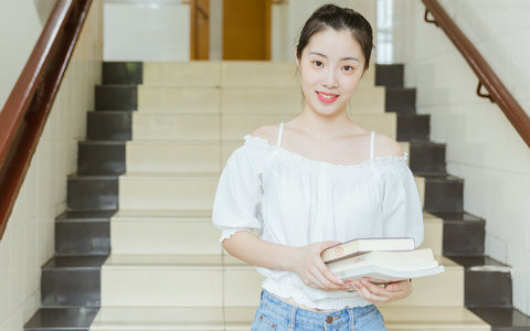哈尔滨工业大学工程管理(MEM)在职研究生学费一年多少钱？